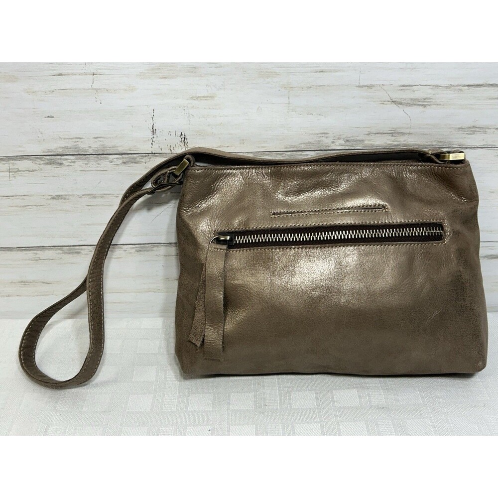 LIKE NU! Overland Jacket Co Sonoma Shimmer Leather Shoulder Bag Hazel Gold Purse